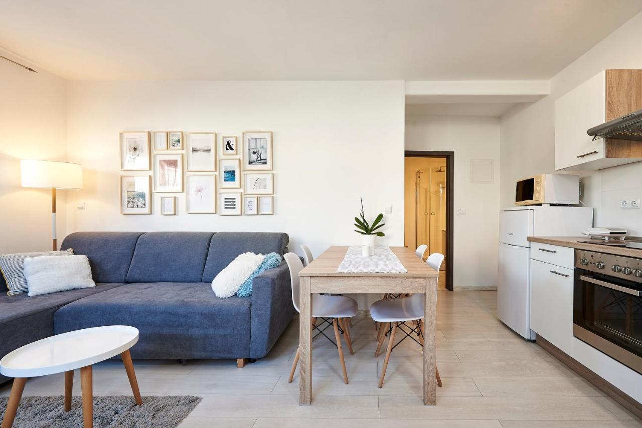 Apartmani Sara I Klara Trogir Zewnętrze zdjęcie