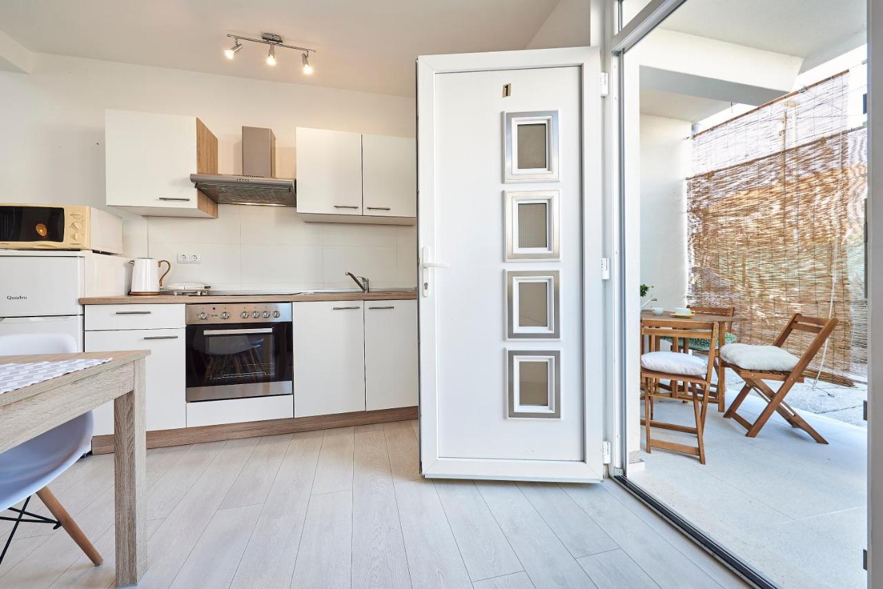 Apartmani Sara I Klara Trogir Zewnętrze zdjęcie