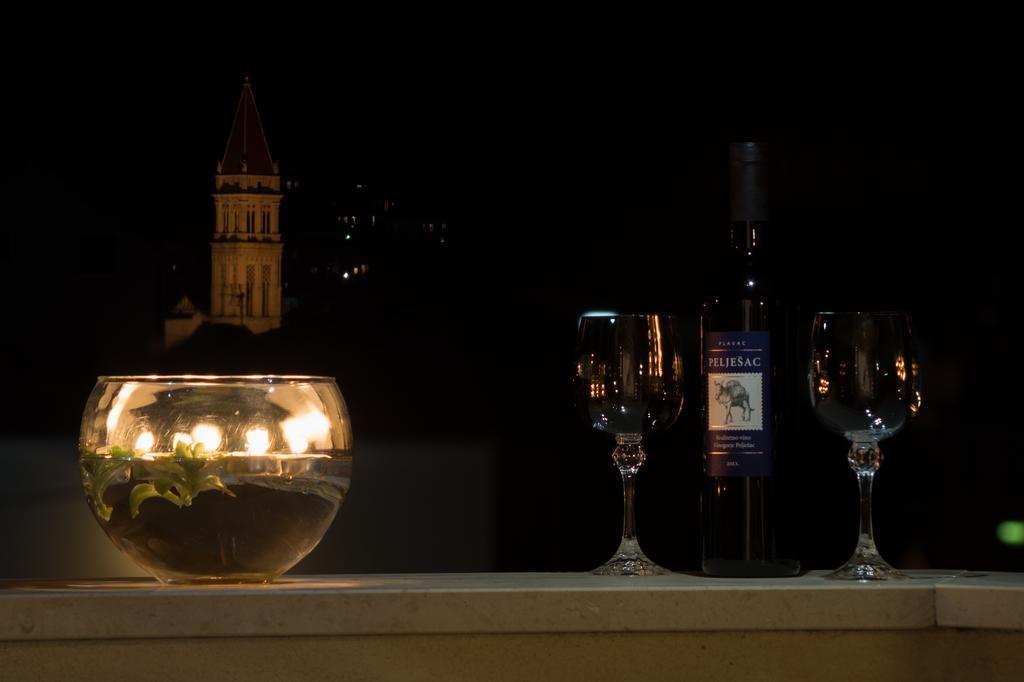 Apartmani Sara I Klara Trogir Zewnętrze zdjęcie