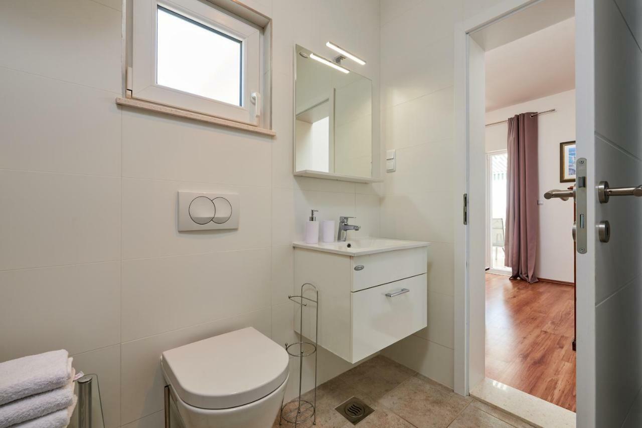 Apartmani Sara I Klara Trogir Zewnętrze zdjęcie